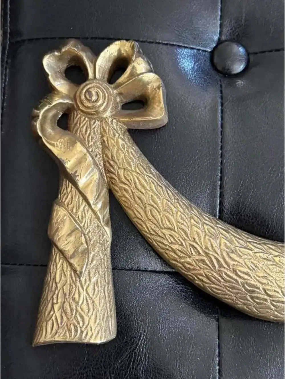 Vintage Brass Bow and Swag Wall Decor